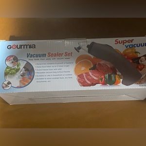 Vacuum sealer